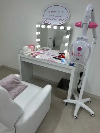 エクシアホワイトニング静岡駅前店所属・エクシアスタッフ ミウのエステ・リラクイメージ