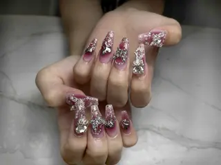 ネイル 💕鈴木ユリ パラジェル/オフ無料のネイルデザイン