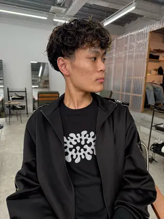 ショート パーマ メンズ PARKiiiNG所属・m a iのヘアスタイル