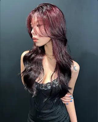 ロング miku /原宿美容師/y2kのヘアスタイル