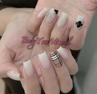 ネイル BabyYouMi nailのネイルデザイン