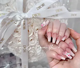 ネイル ✨Nailsalon Vi+✨のネイルデザイン