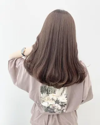 セミロング カラー 🦄インナーカラー 🦄貫井彩花のヘアスタイル
