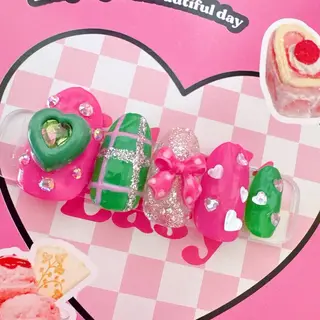 ネイル MignonReve ♡EIMI🌈のネイルデザイン