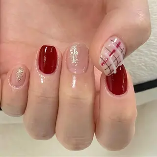 ネイル アトリエ　ミモザ所属・いまむら あかりのネイルデザイン