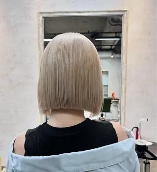 ショート カラー apollo yokohama所属・バレイヤージュ横浜 ハイライトのヘアスタイル