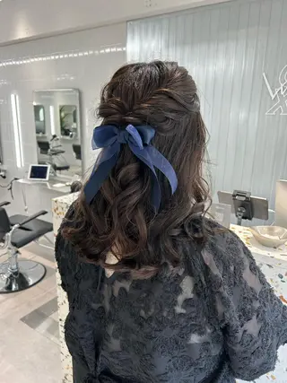 セミロング 卒業式ヘアセット🎀 ヘアアレンジのヘアスタイル