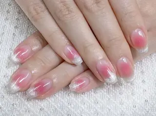 ミディアム フローラネイルエステ所属・Nail Nailのネイルデザイン