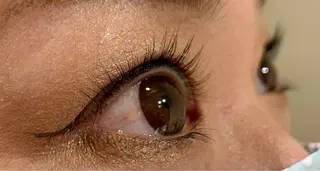 マツエク・マツパ Chérie所属・足立 琴音のマツエク・マツパデザイン