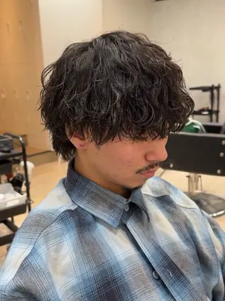 ショート パーマ メンズ サロンズ内B区画所属・新宿メンズ専門 メンズパーマ特化のヘアスタイル