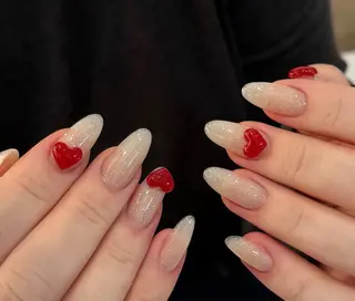 ネイル Pure&Rich Nailのネイルデザイン