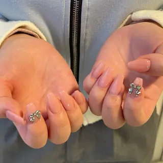 ネイル 鈴木 結奈のネイルデザイン