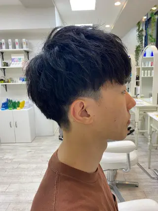 メンズ ⭐️透明感カラー/ パーマ⭐️宮野翔のヘアスタイル