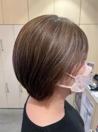 ショート カラー ビラデルソルmaRe所属・山口 莉々香のヘアスタイル