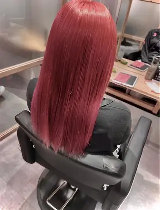 ロング カラー JOS所属・上野/エフェクトブリ ーチ✂︎touiのヘアスタイル