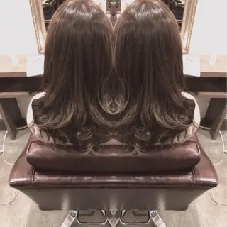 セミロング カラー レイヤーカット匠 イソザキノリユキのヘアスタイル