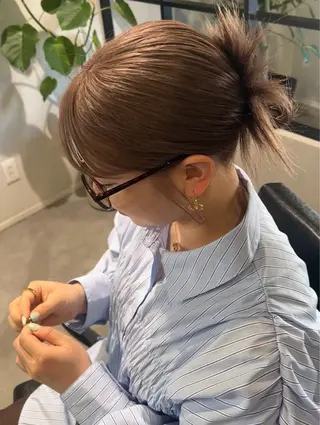 セミロング 松本 玲菜のヘアスタイル