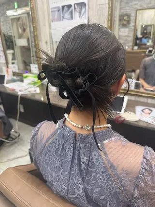 セミロング 土屋朱理/ ハイトーンカラーのヘアスタイル