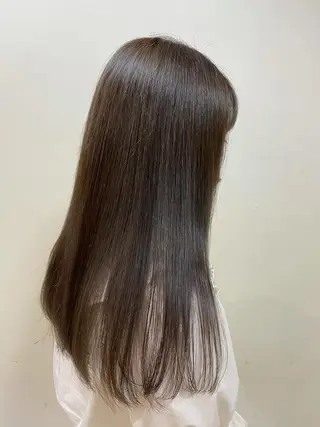 ロング カラー 石井 光星のヘアスタイル