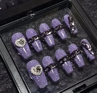 ネイル リボン、ガーリー パーツ放題専門店のネイルデザイン