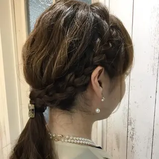 ヘアアレンジ embrace エンブレイスのヘアスタイル