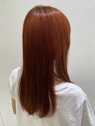 セミロング カラー ナチュラル暖色カラー 🤎 佐藤栞のヘアスタイル