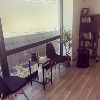 妙蓮寺ゆう鍼灸院所属・太田祐志 /中医美容鍼のエステ・リラクイメージ