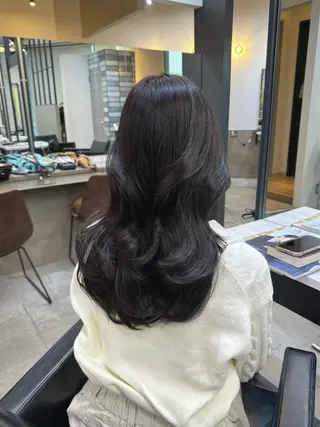 ロング カラー 韓国ヘア🇰🇷 YUKINAのヘアスタイル