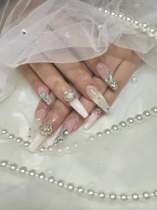 ネイル 【Laule‘a 】のネイルデザイン