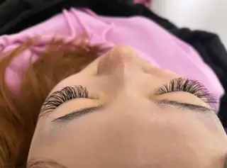 SESUNNY セサニー　SEIRAのマツエク・マツパデザイン