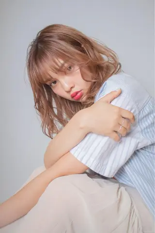 ミディアム カラー パーマ gite カワムラナオキのヘアスタイル