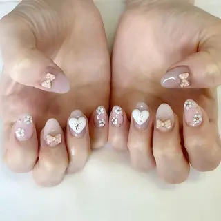 ネイル 💎🐰 saki. m 🐰💎のネイルデザイン