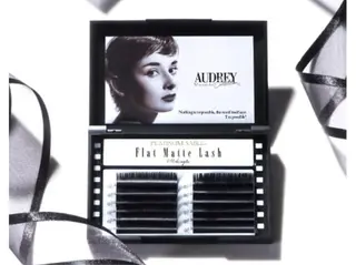 マツエク・マツパ palemoon所属・pale moonのマツエク・マツパデザイン