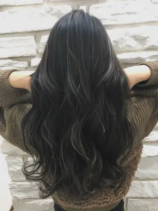 セミロング ✨艶感/透け感✨Sherry所属・艶髪/ハイトーン Sherryのヘアスタイル