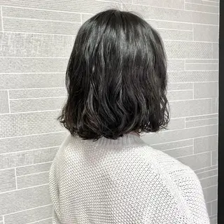 ミディアム 山崎 航のヘアスタイル