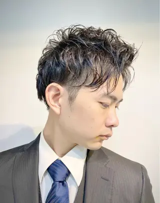 ミディアム パーマ ヘアアレンジ メンズ 髪や目黒店所属・Kamiya's TOKYO 安孫子のヘアスタイル