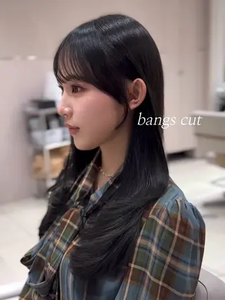 セミロング カラー レイヤー/顔周り /透明感🩶高橋大のヘアスタイル