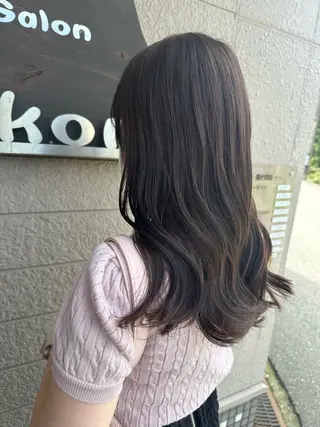 セミロング カラー beautySalon Kokomi所属・きくだ えれなのヘアスタイル