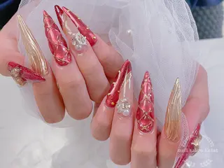 ネイル ネイルサロンエクラ 🫧Shizukaのネイルデザイン