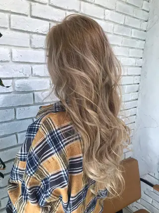 セミロング カラー レイヤーカット🪽 MARINA🦩のヘアスタイル