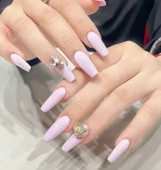 ネイル Ui_Amor (パラジェル)のネイルデザイン