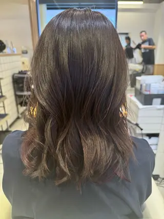 ミディアム カラー パーマ bloomsweet 鈴木駿平のヘアスタイル