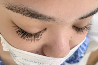 マツエク・マツパ salonLADYSTYLE所属・稲嶺 美華のエステ・リラクイメージ