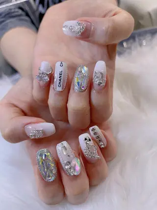 ネイル 菲菲ネイルサロン所属・FF フィフィネイルサロンのネイルデザイン