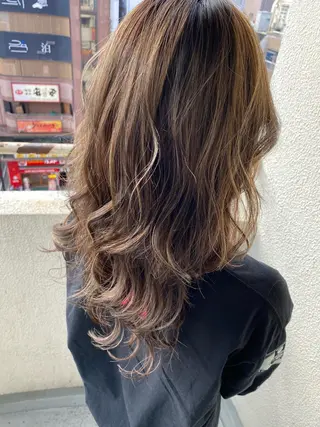 セミロング カラー 🌟髪質改善ケアカラ ー美髪縮毛矯正y🌟のヘアスタイル