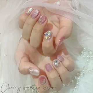 ネイル SAKURA 🍒のネイルデザイン