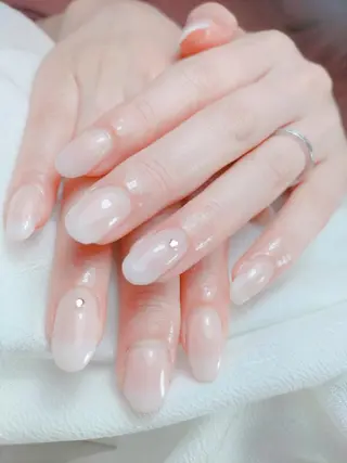 ネイル 小金井市のネイル ・美肌・眉毛やさんの眉毛・アイブロウイメージ