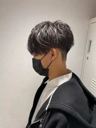 ショート カラー パーマ ヘアアレンジ メンズ キッズ ネイル マツエク・マツパ スパイキー/フェザー /波巻き/かいとのヘアスタイル