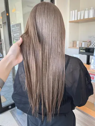 カラー GIFT所属・ハイトーン★GIFT /nozomiのヘアスタイル