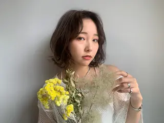 ミディアム カラー パーマ ヘアアレンジ メンズ キッズ ネイル マツエク・マツパ アイブロウ 透明感カラー/推しカ ラー☁️JURAのヘアスタイル